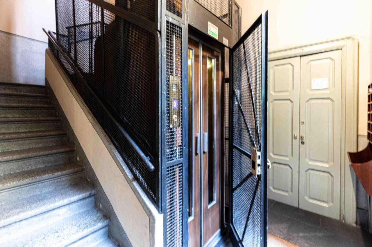 Quadrilatero Della Moda- Luxury Loft In The Heart Of The Fashion District Milan Extérieur photo