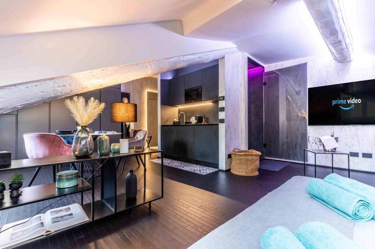 Quadrilatero Della Moda- Luxury Loft In The Heart Of The Fashion District Milan Extérieur photo